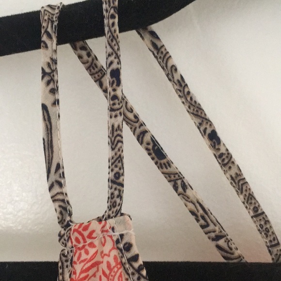 Beautiful colorful tank top! - Picture 2 of 3